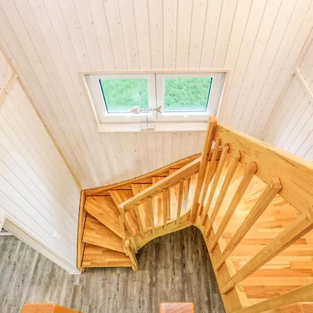 Ferienhaus Stunning In Ostseeresort With 2 Bedrooms, Sauna&wifi *