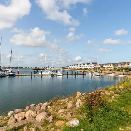 Stunning In Ostseeresort With 2 Bedrooms, Sauna&wifi * Olpenitz