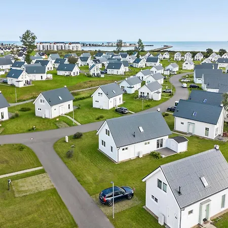 Stunning In Ostseeresort With 2 Bedrooms, Sauna&wifi Ferienhaus Olpenitz